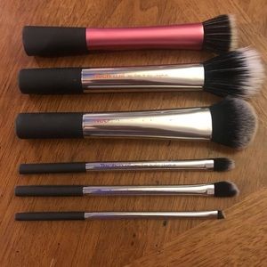 Real Technique Makeup Brushes (6)